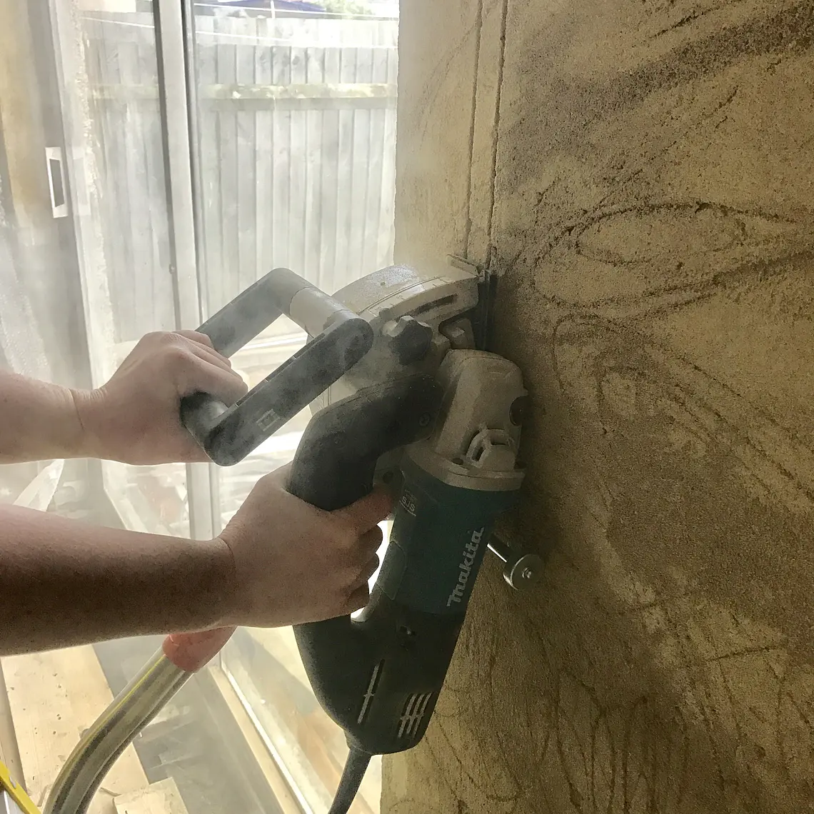 Ranuradora de concreto Makita SG1251J 3