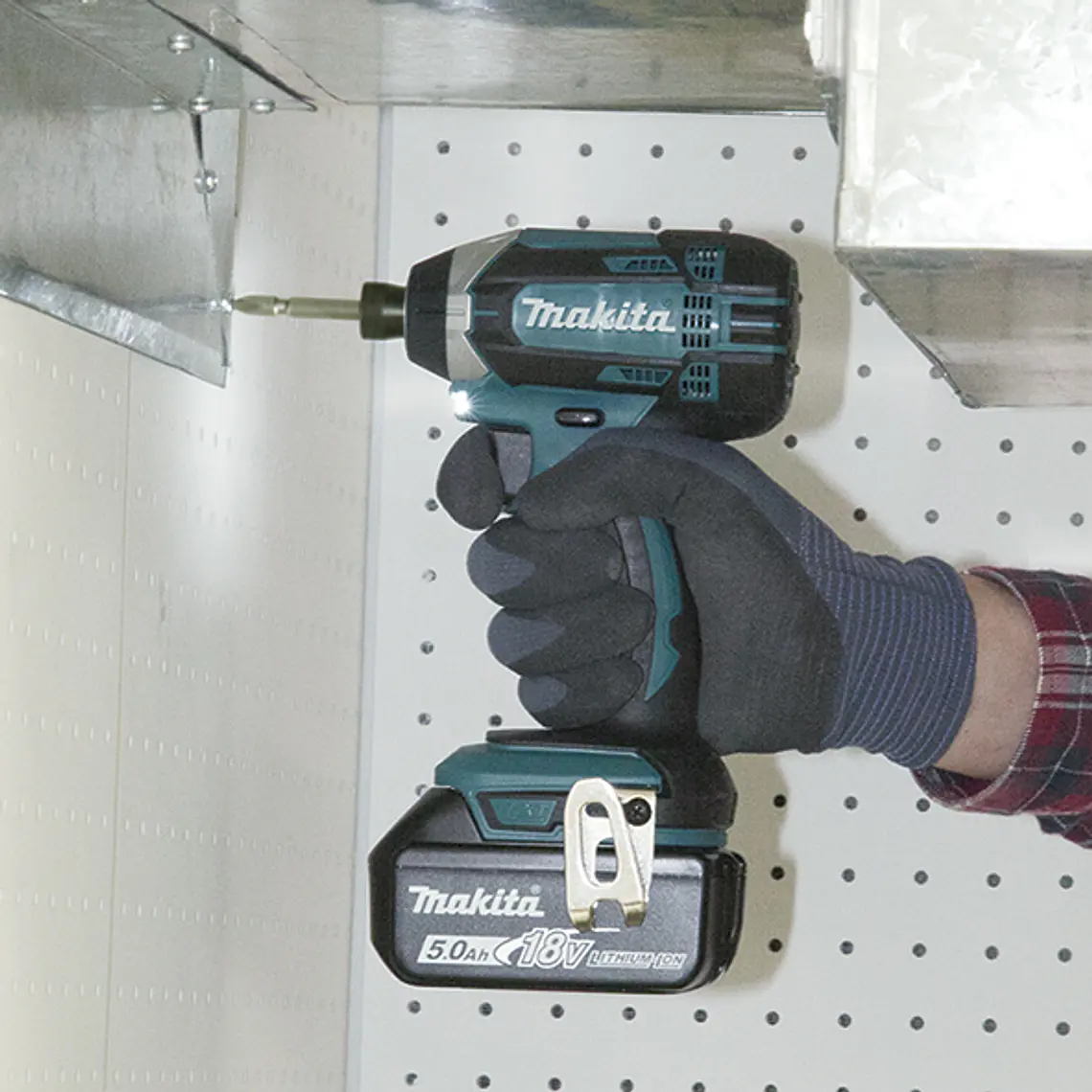 Atornillador de Impacto inalámbrico Makita DTD152Z (s/cargador ni batería) 2