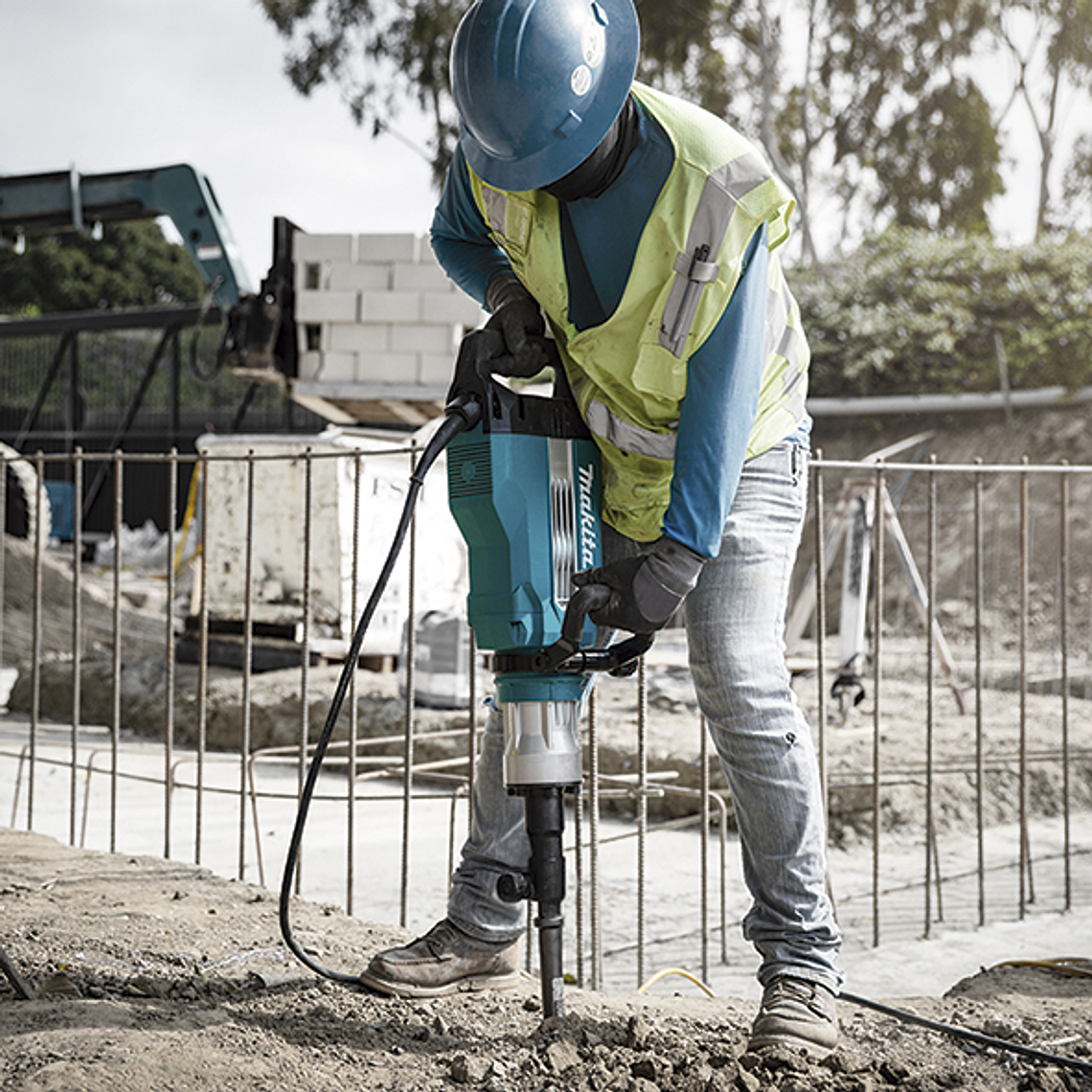 Demoledor Hexagonal 30mm 1850W HM1511 2