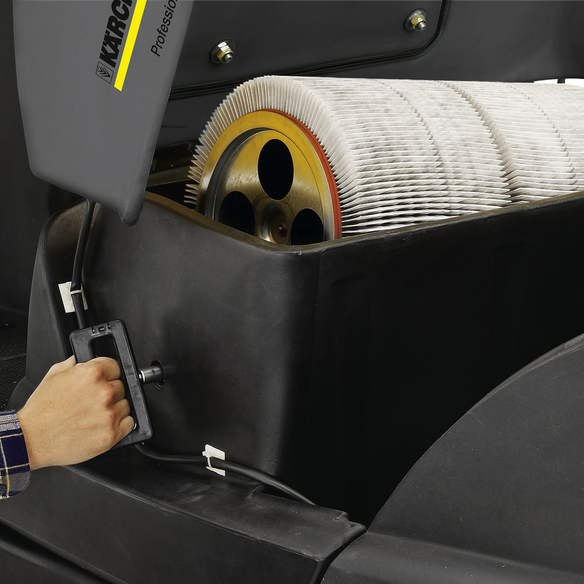 Barredora Karcher KM 100/100 R Lpg 3