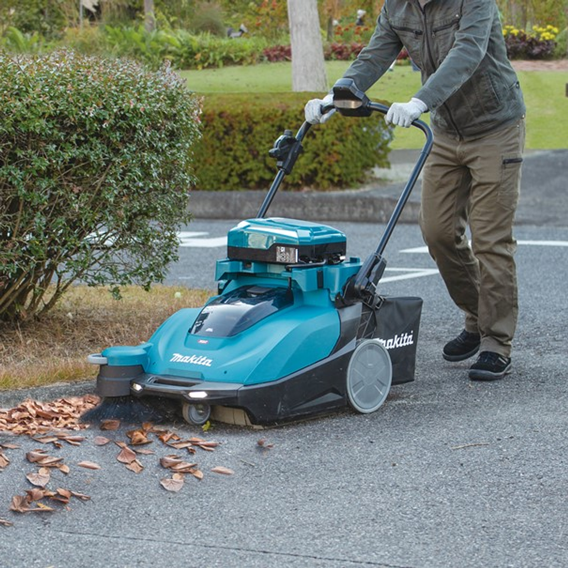 Barredora-aspiradora Makita 40V VS001GZ 16