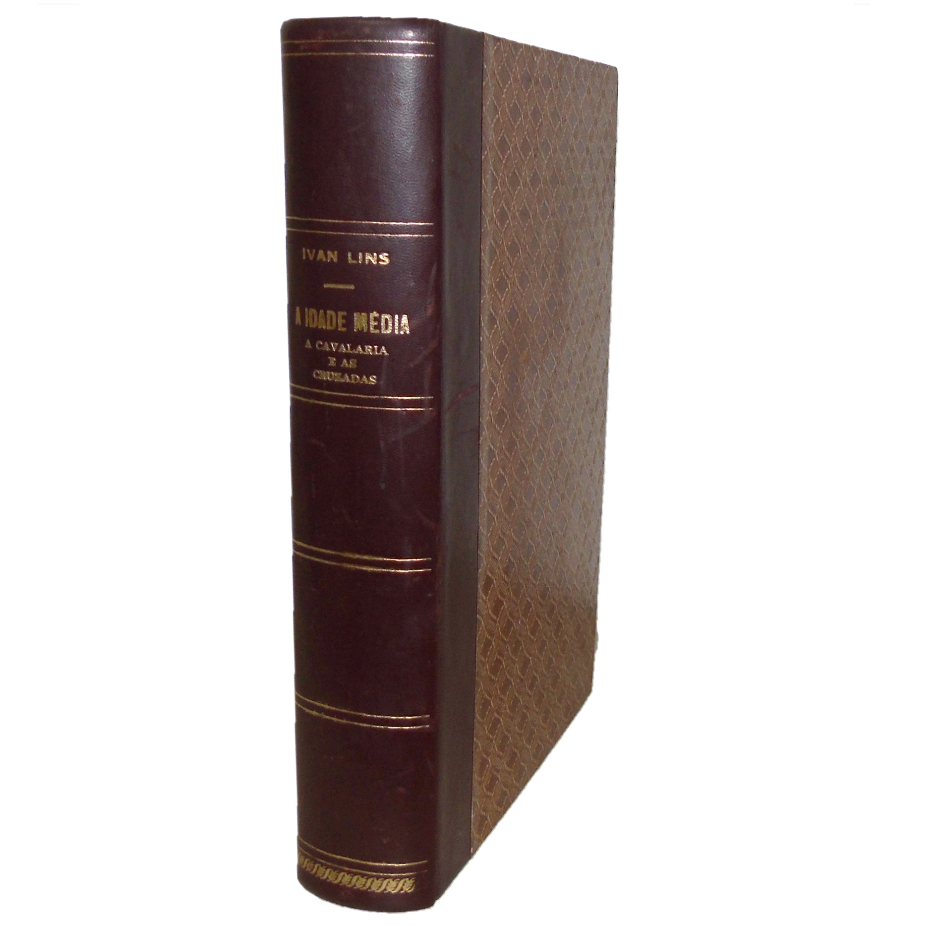 A IDADE MÉDIA: A CAVALARIA E AS CRUZADAS