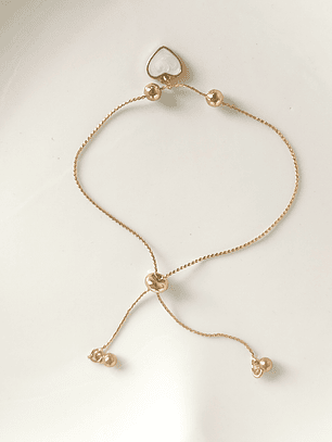Pulseira Ajustável com Pendente de Coração em Madrepérola
