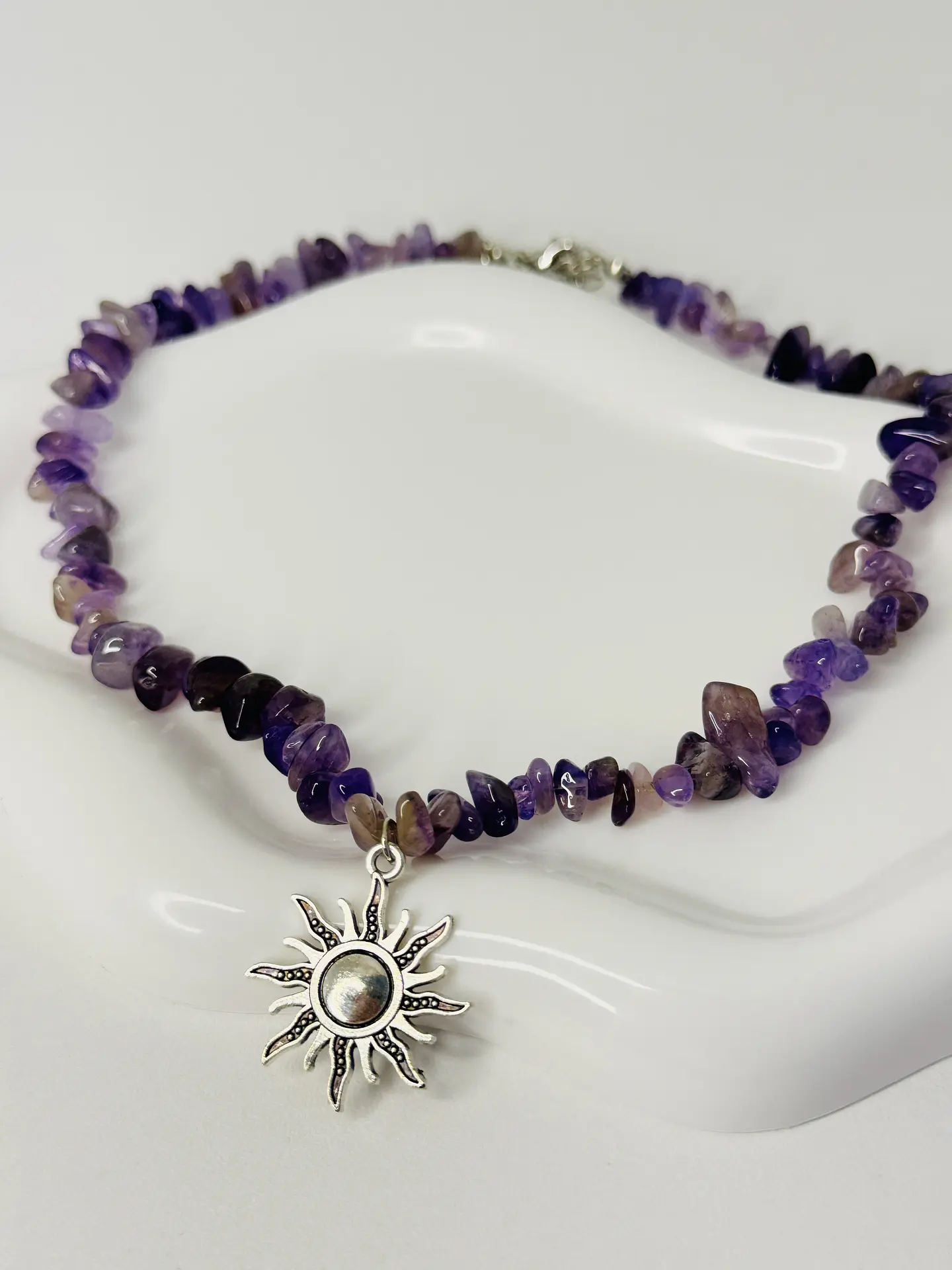 Collar de Piedras Naturales Dije Sol 1
