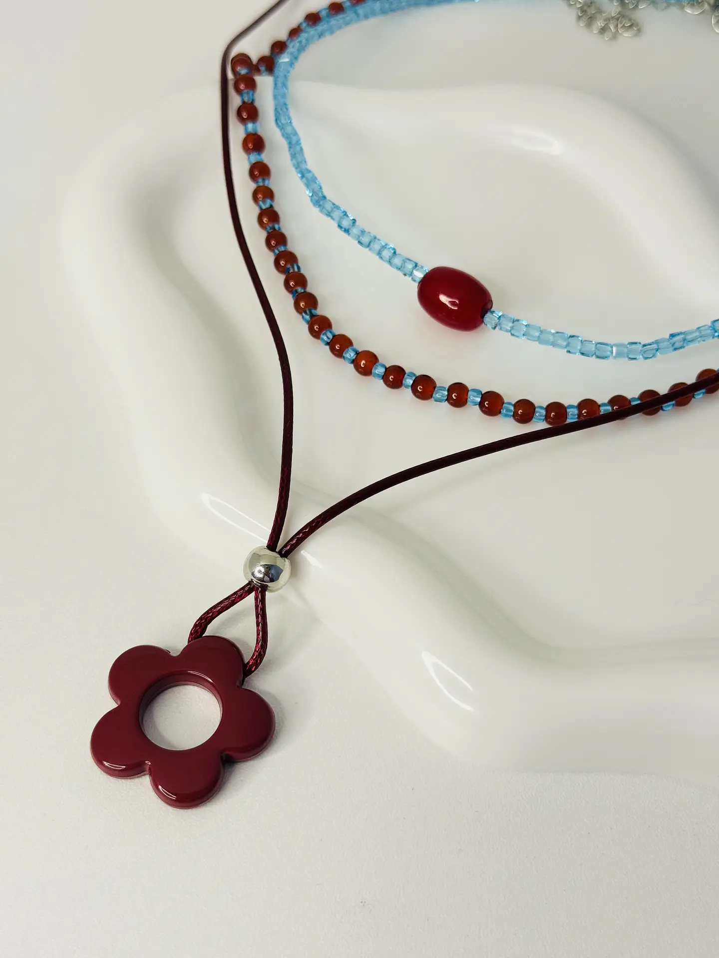 Set x3 Collares Flor Roja Mostacilla 1