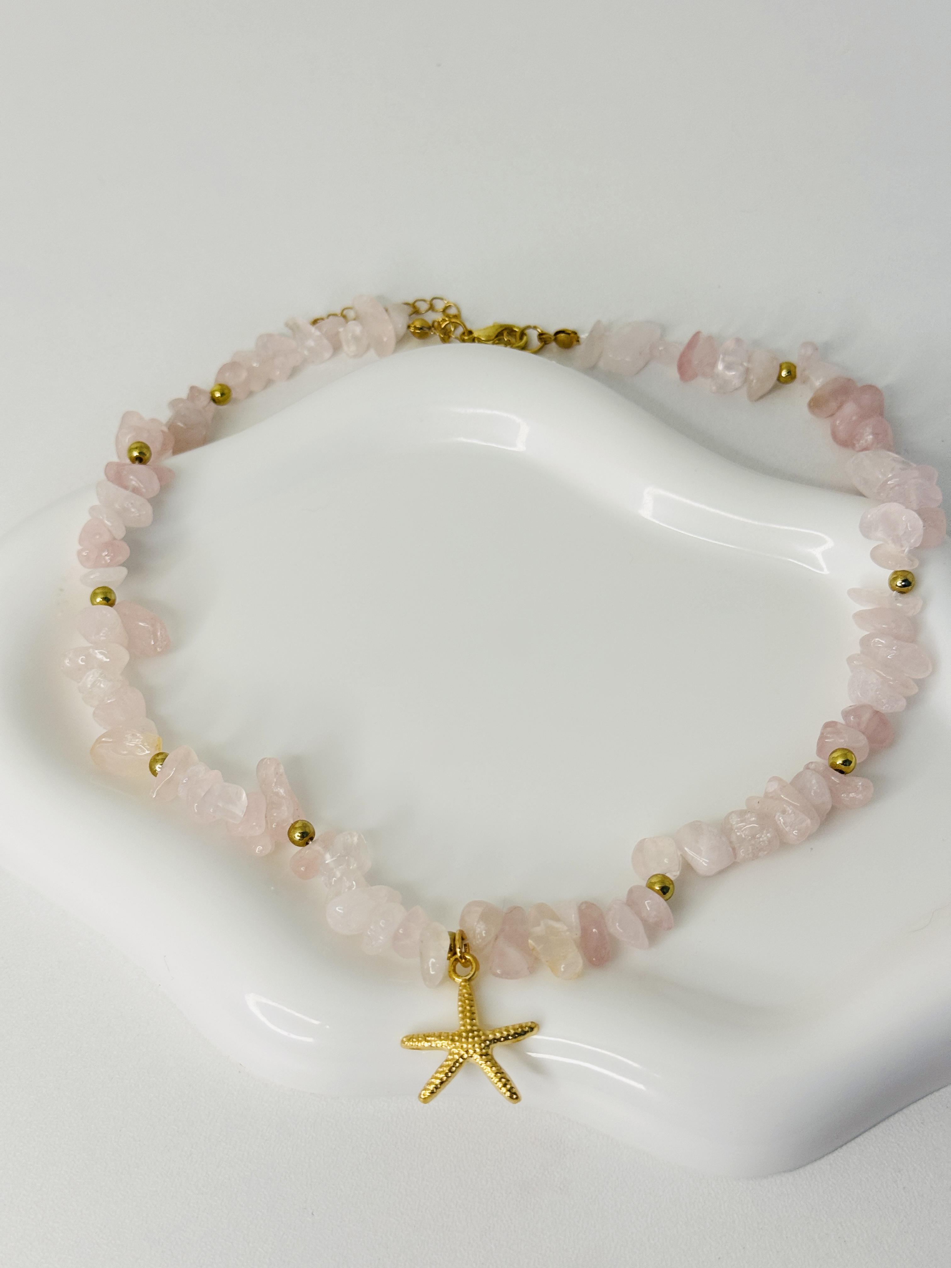 Collares
