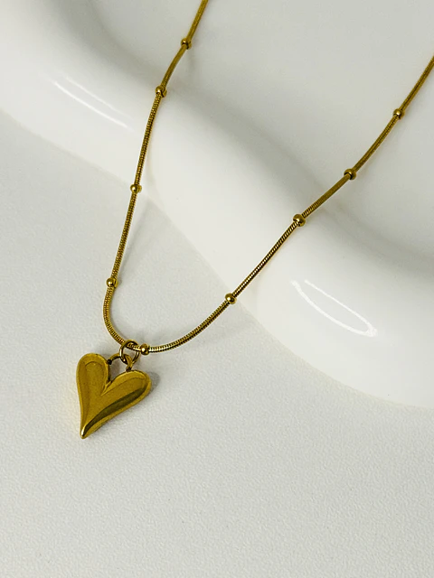 Collar Corazón en Acero Inoxidable