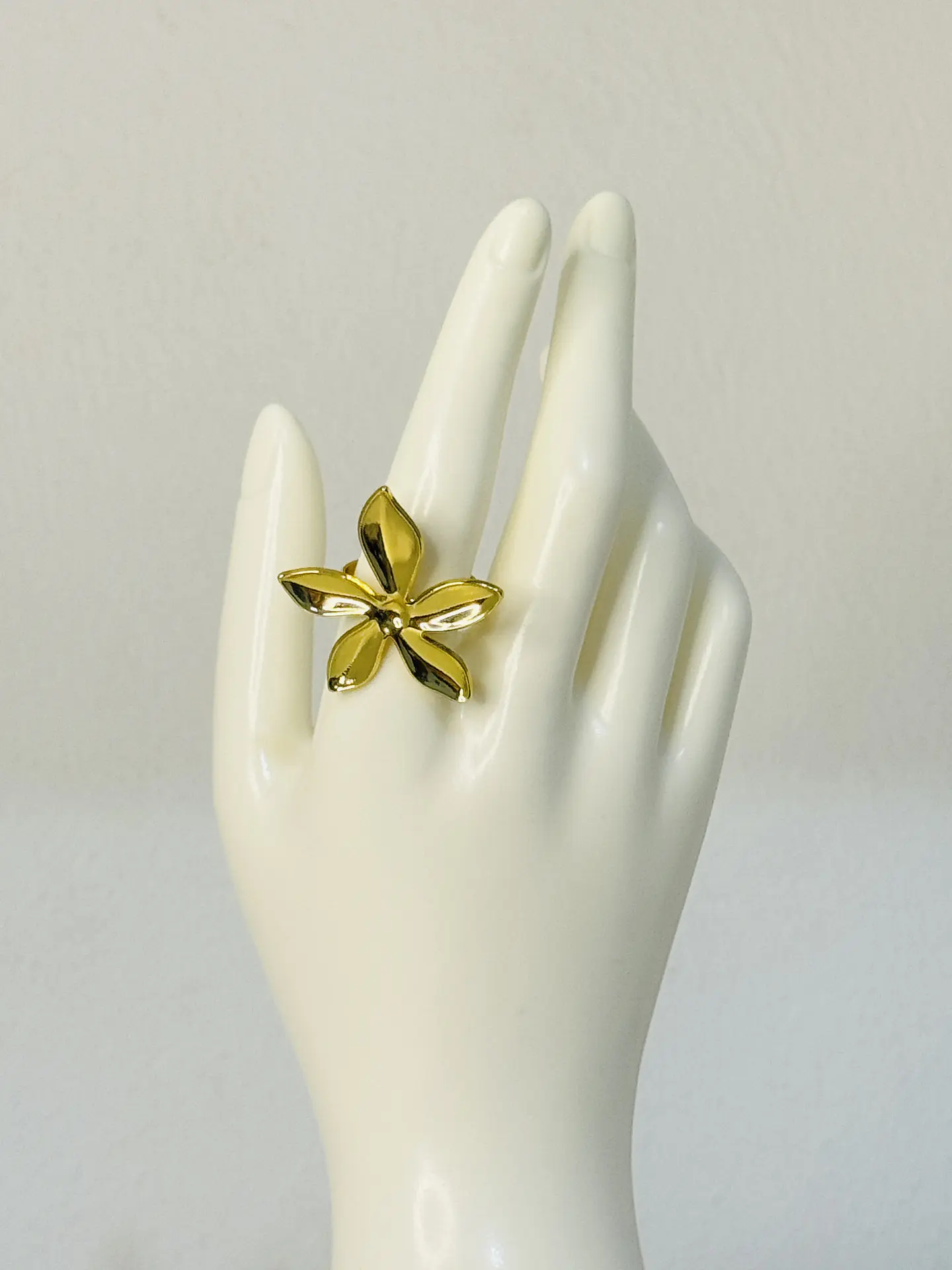 Maxi Anillo Flor en Acero Inoxidable 6