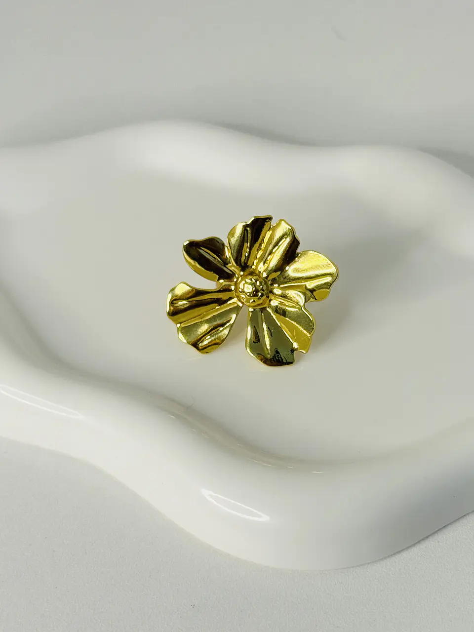Maxi Anillo Flor Texturizada en Acero  1