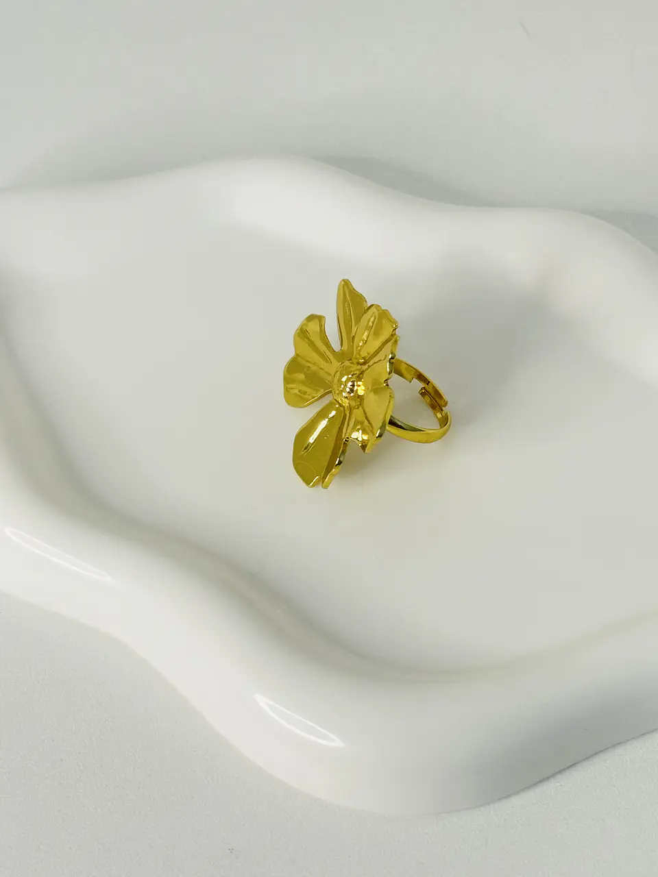 Maxi Anillo Flor Texturizada en Acero  3