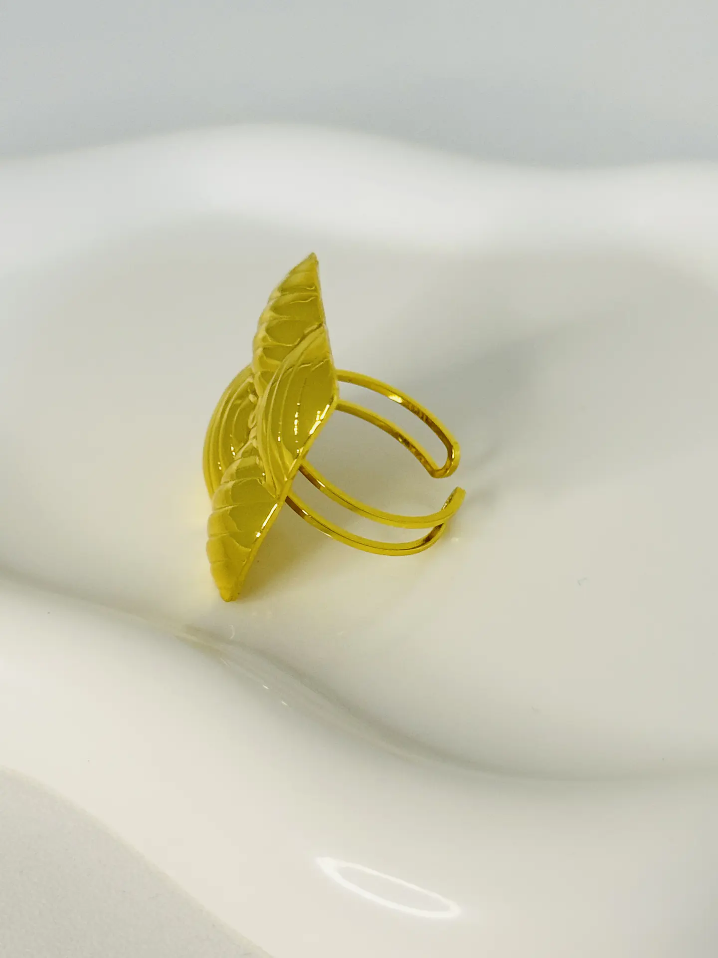 Anillo Cuadro Relieve en Acero  1