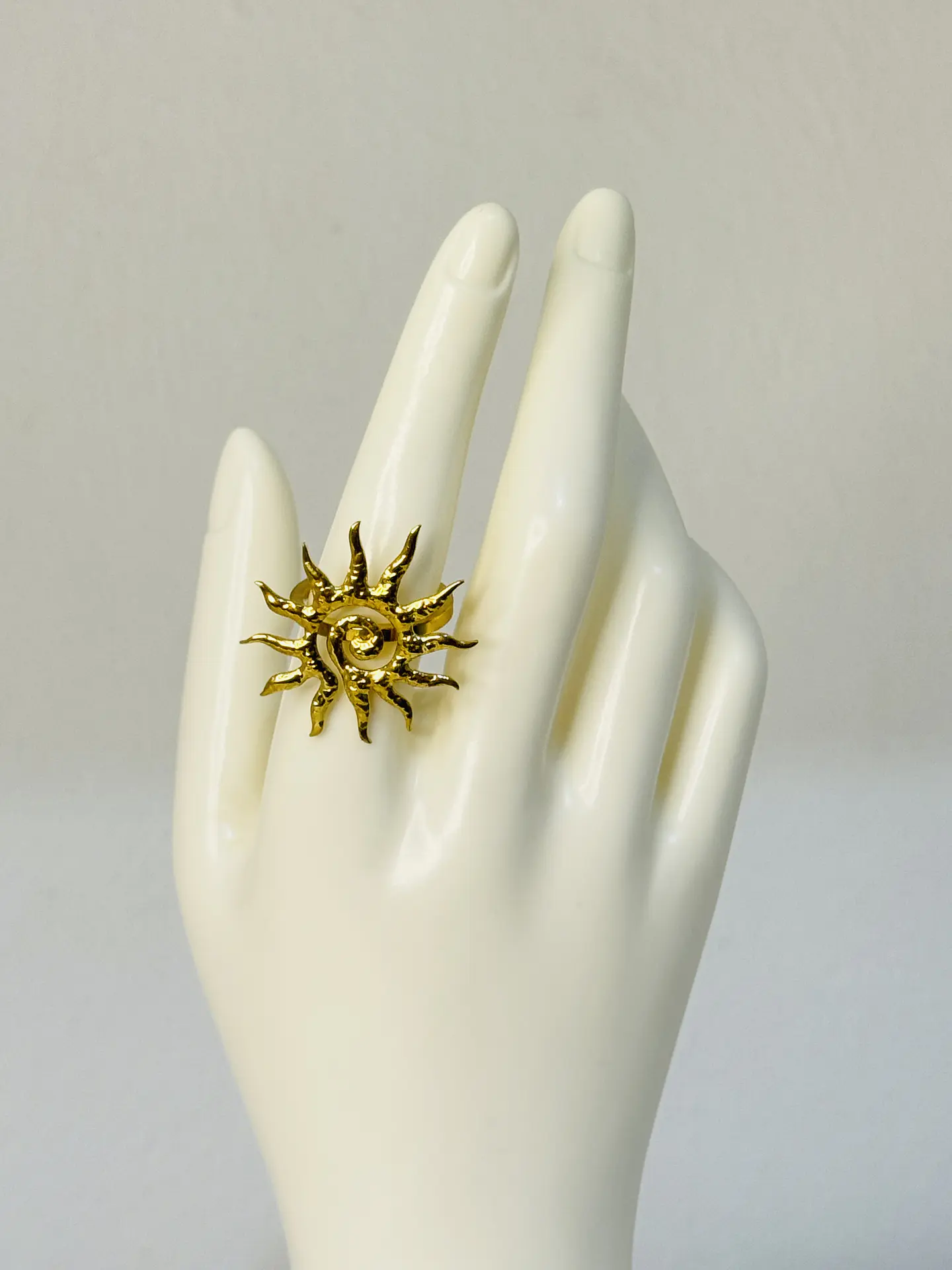 Anillo Sol Espiral en Acero 3