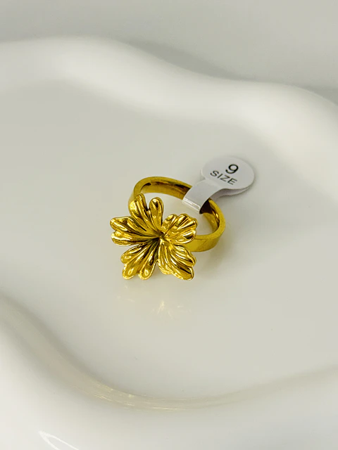 Anillo Flor en Acero Inoxidable