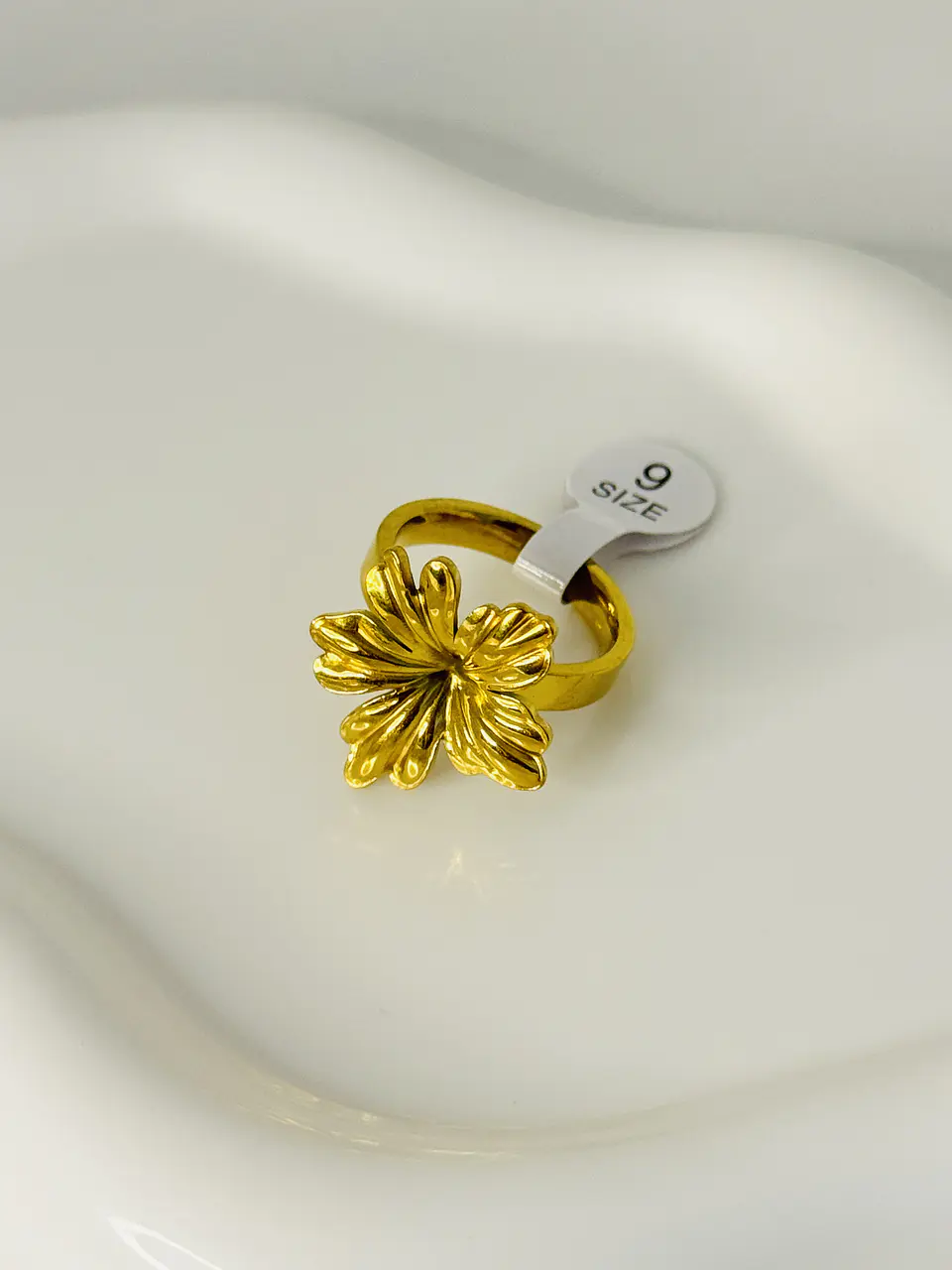 Anillo Flor en Acero Inoxidable 1