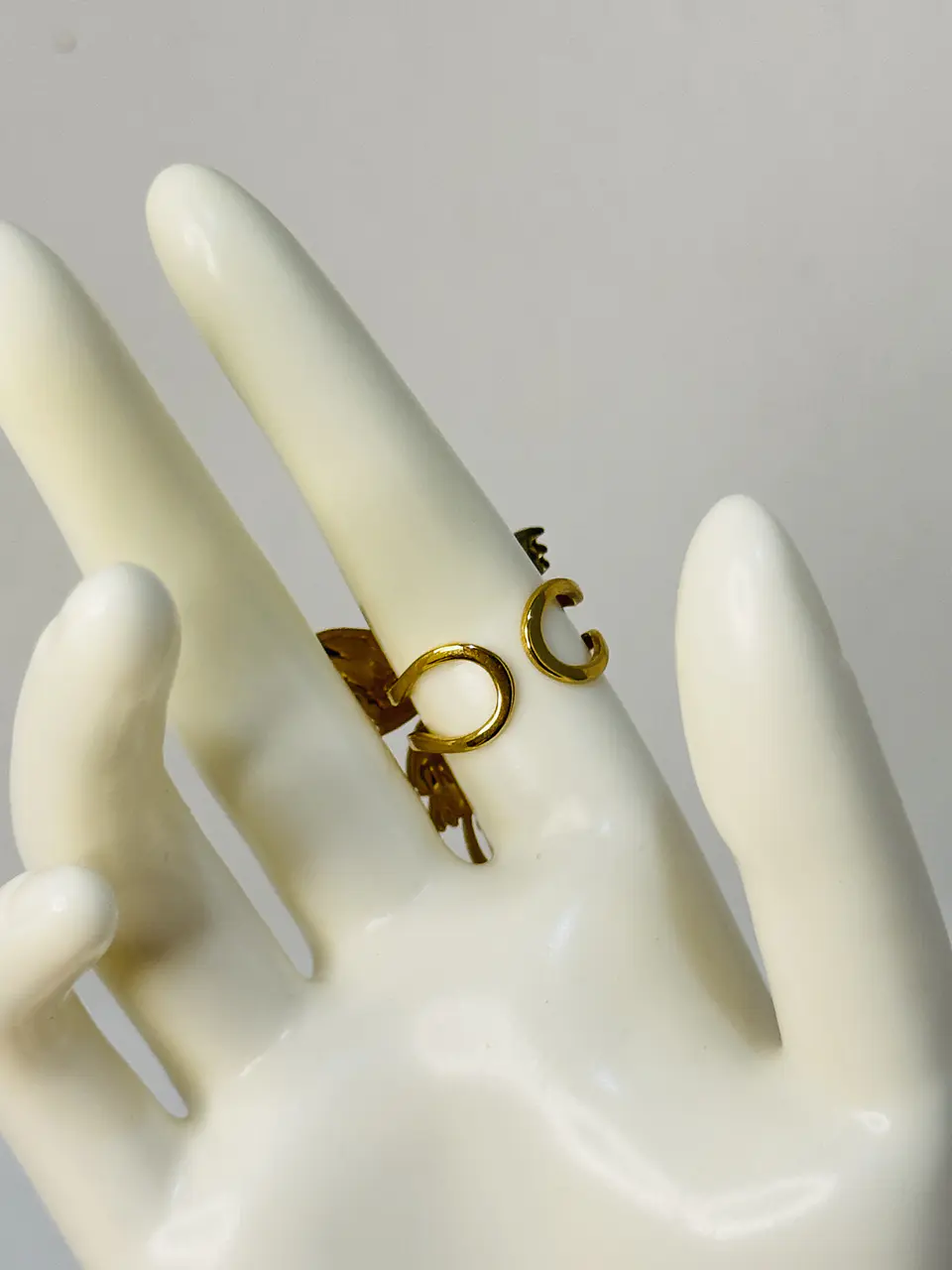 Anillo Mariposa Relieve en Acero  3