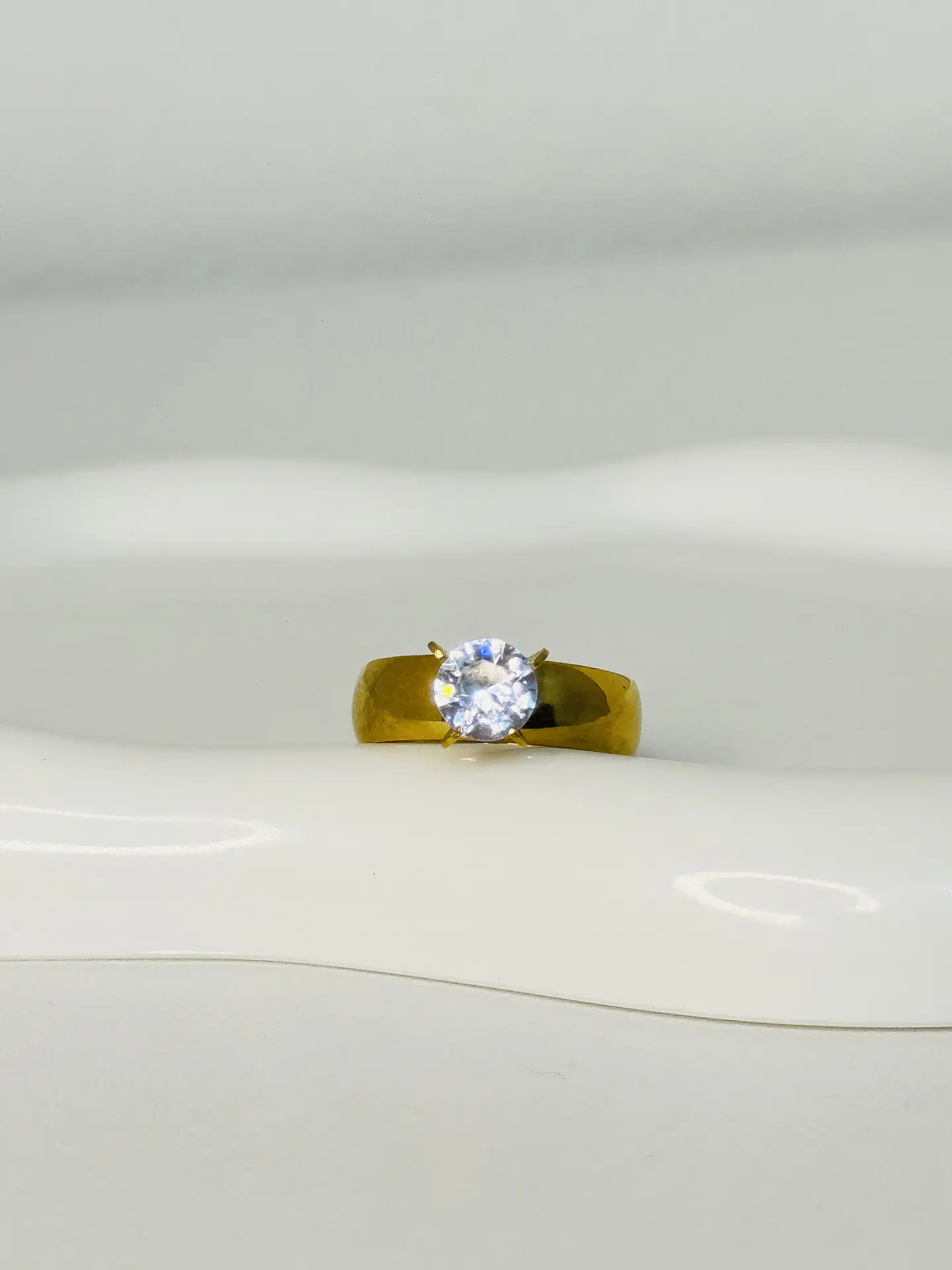 Anillo Solitario Cristal en Acero  3
