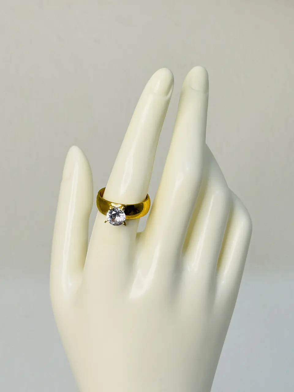 Anillo Solitario Cristal en Acero  4