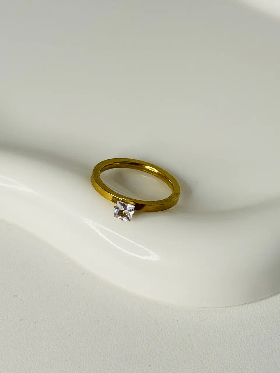 Anillo Cuadrado Cristal en Acero  1