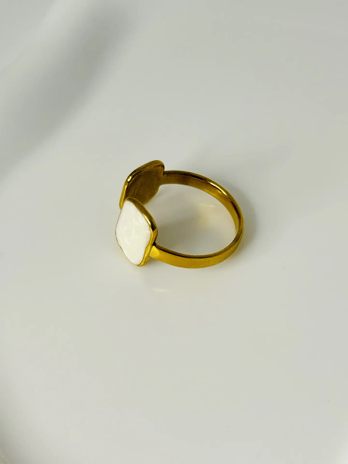 Anillo Abierto Doble Placa Perlada  4
