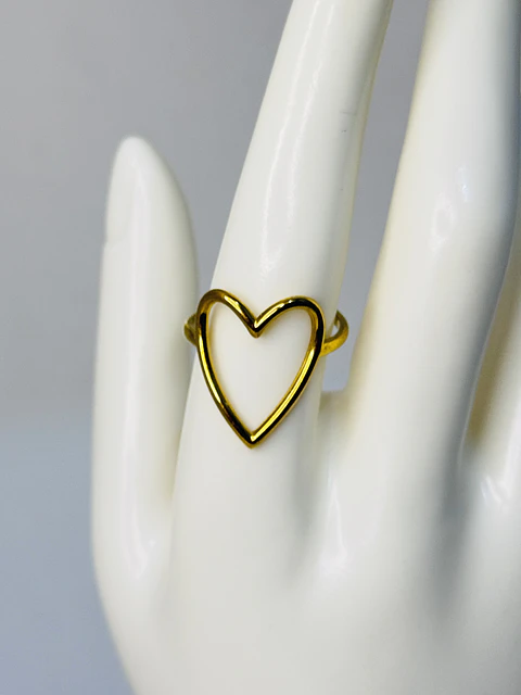 Anillo Corazón Calado en Acero 