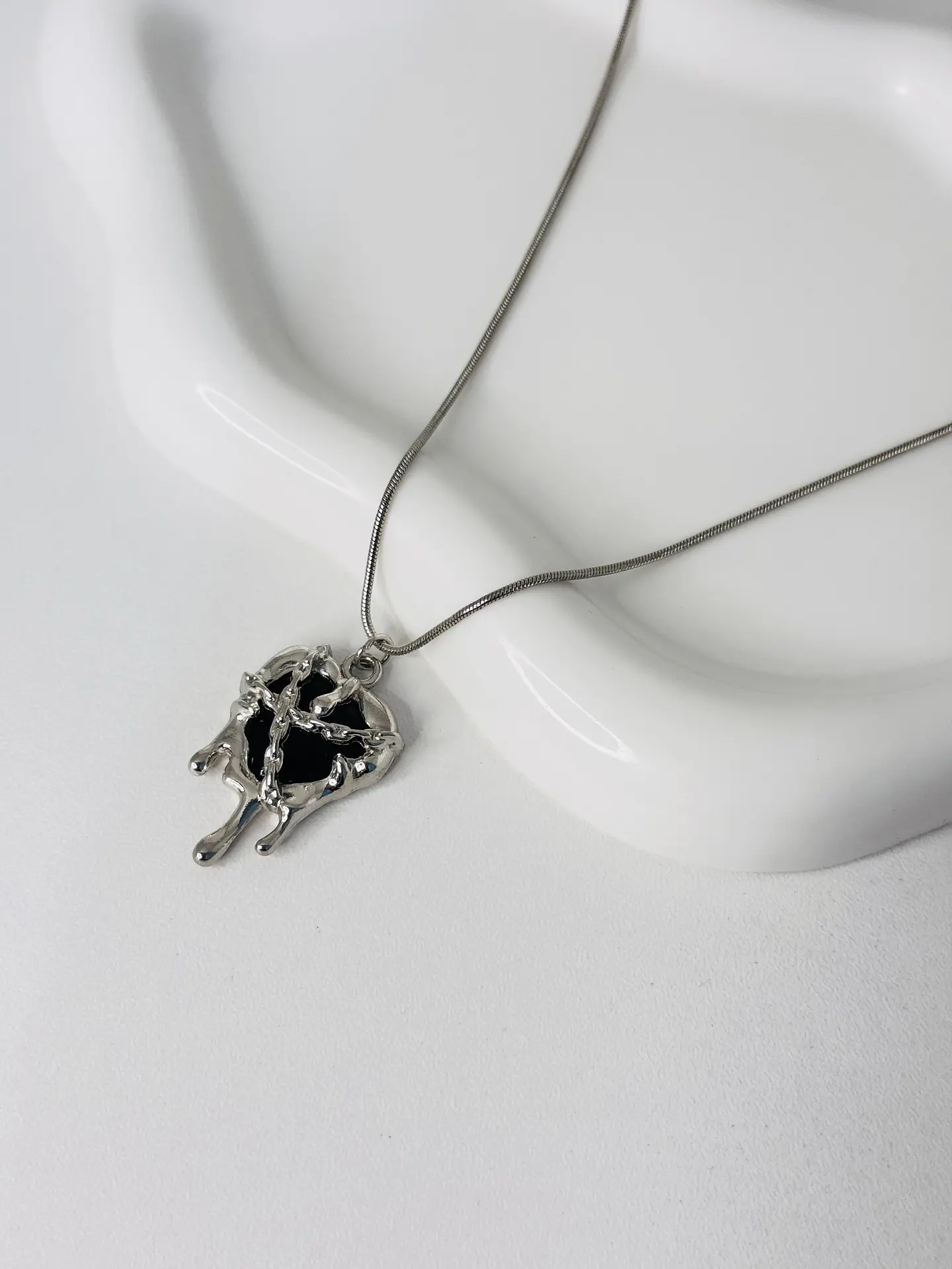 Collar Corazón Derretido Acero 3