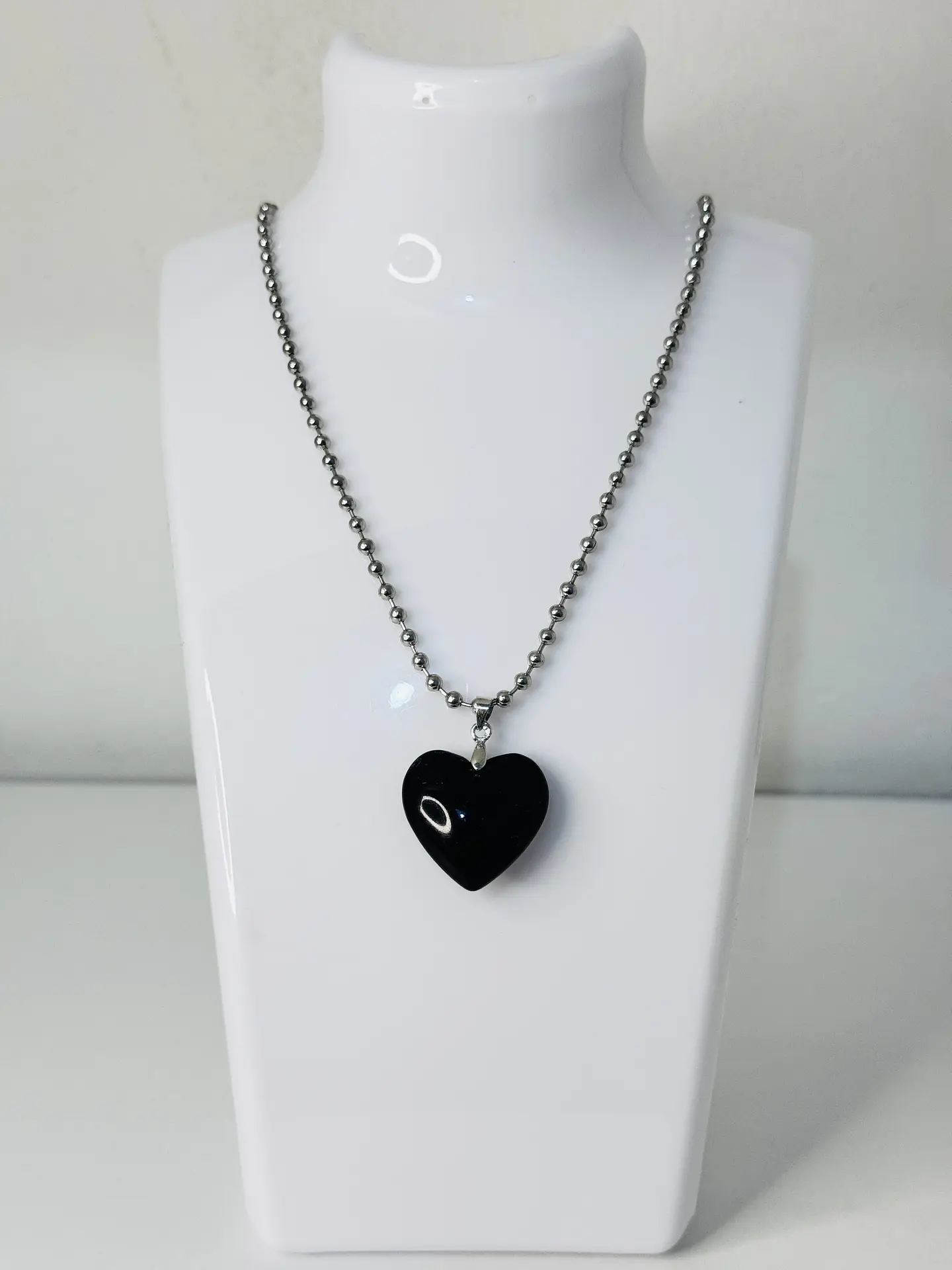 Collar Corazón Black Crystal en Acero 3