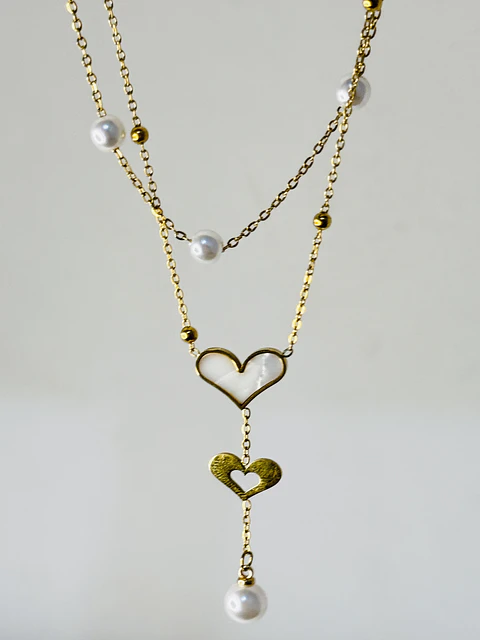 Collar Corbatín Corazones y Perlas