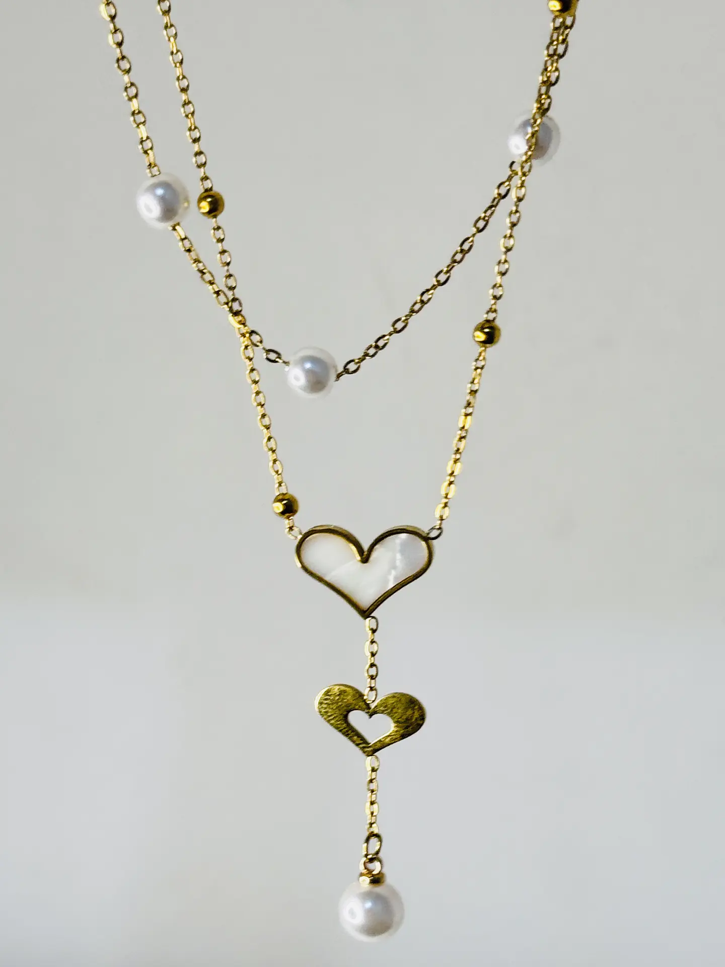 Collar Corbatín Corazones y Perlas 1