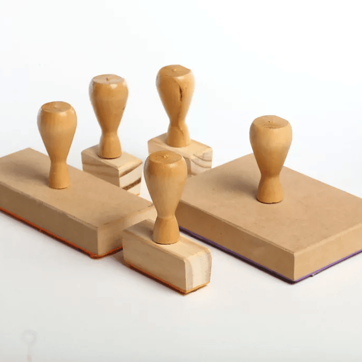 SELLO EN MADERA RECTANGULAR 1