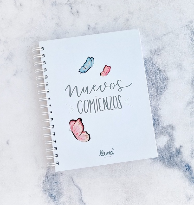 "Nuevos Comienzos XL" Planner Anual