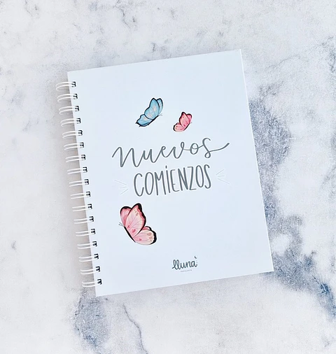 "Nuevos Comienzos XL" Planner Anual