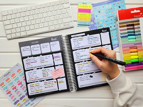 "Superpoderes Black" Planner Anual Universitario 