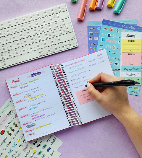 "Magenta" Planner Anual Pocket