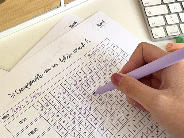 Plantilla descargable - Comprométete con un hábito anual