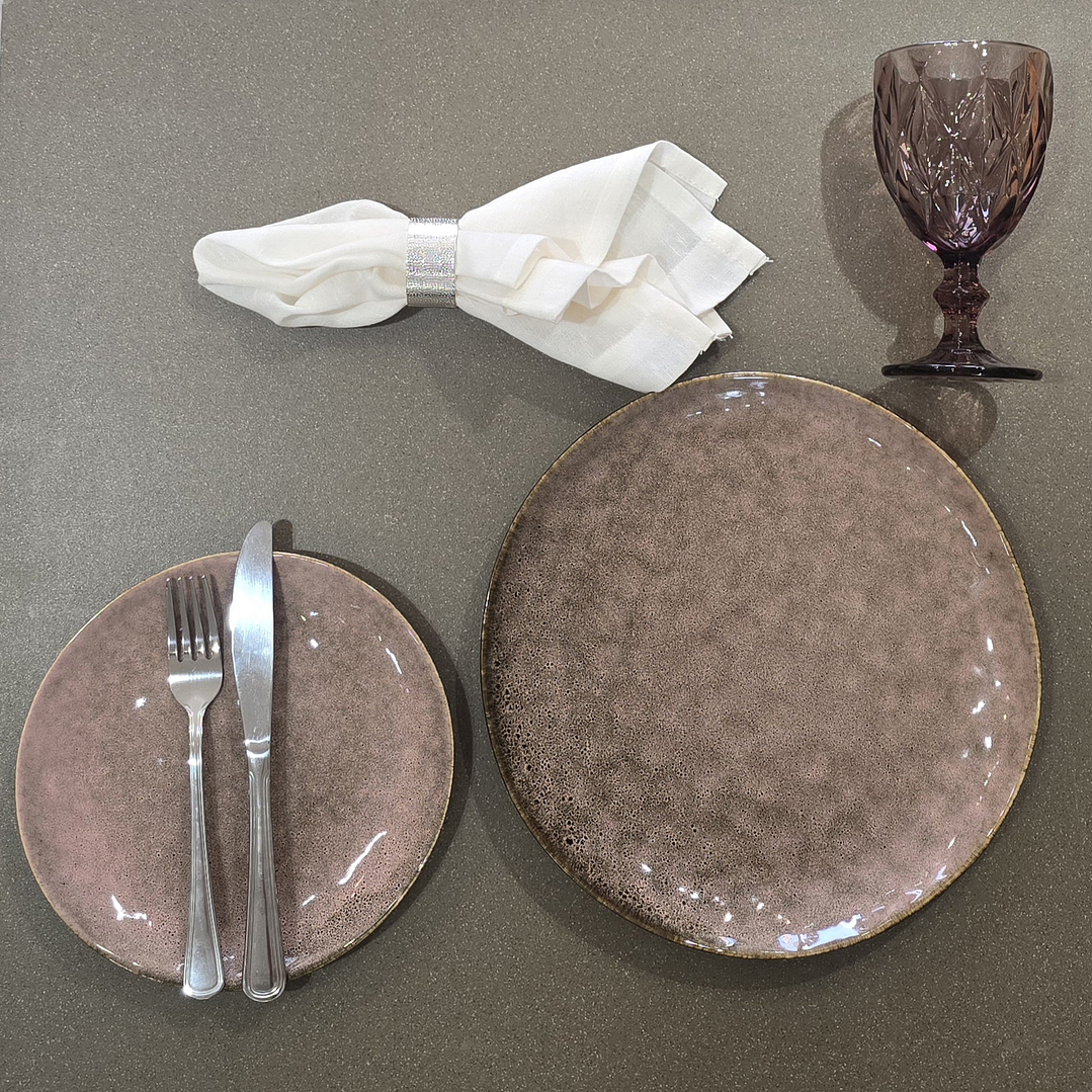 Plato de fondo Rosa Granito  1