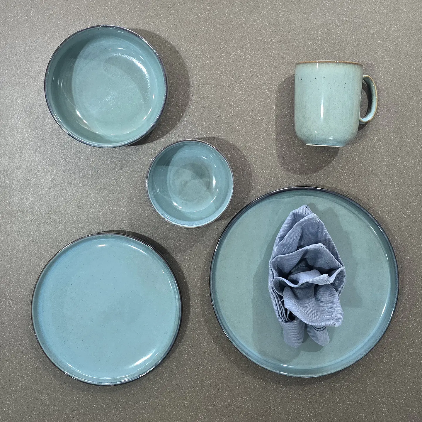 Plato de fondo Light blue  1