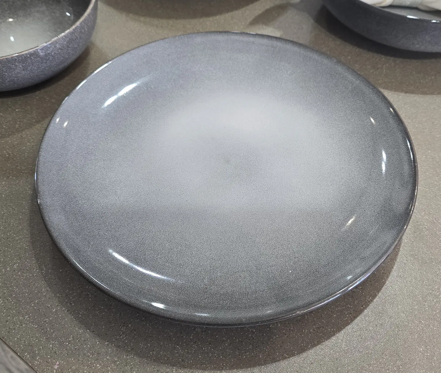 Plato de fondo Gris Degradé 2