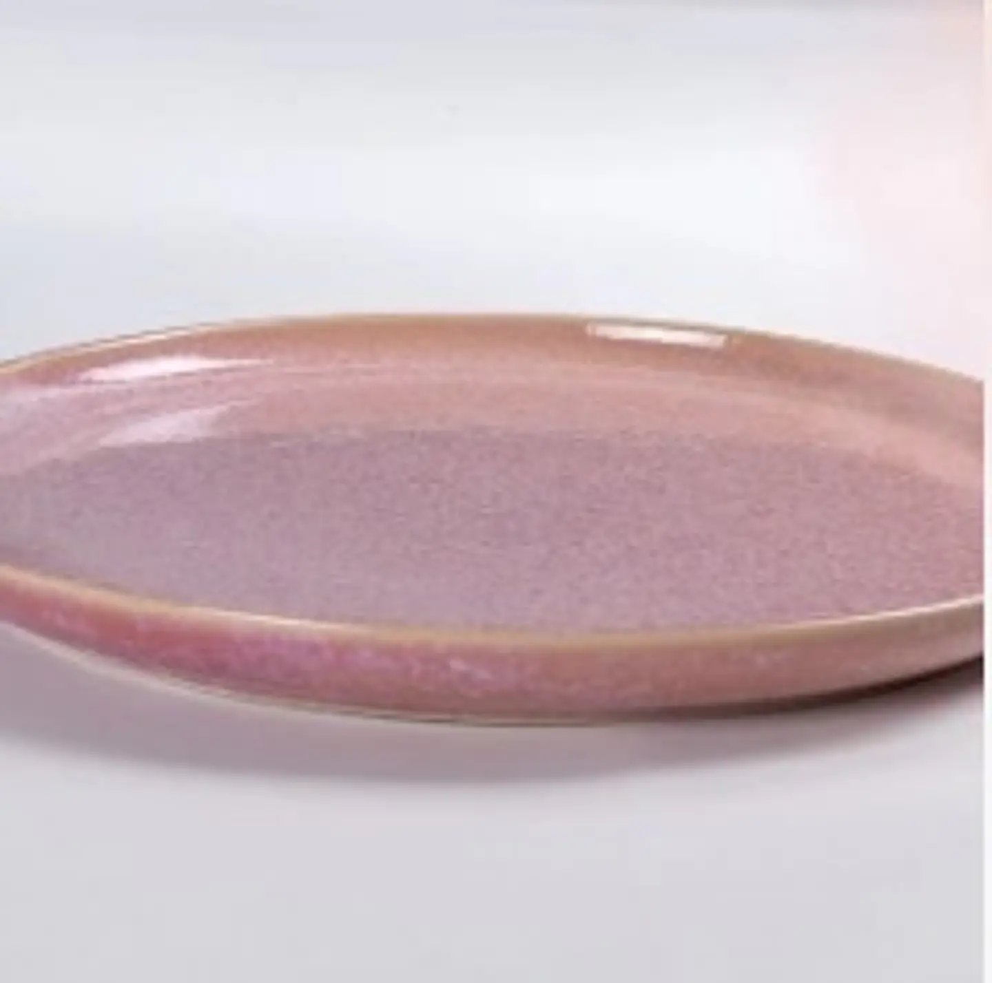 Plato de fondo rosa liso  1