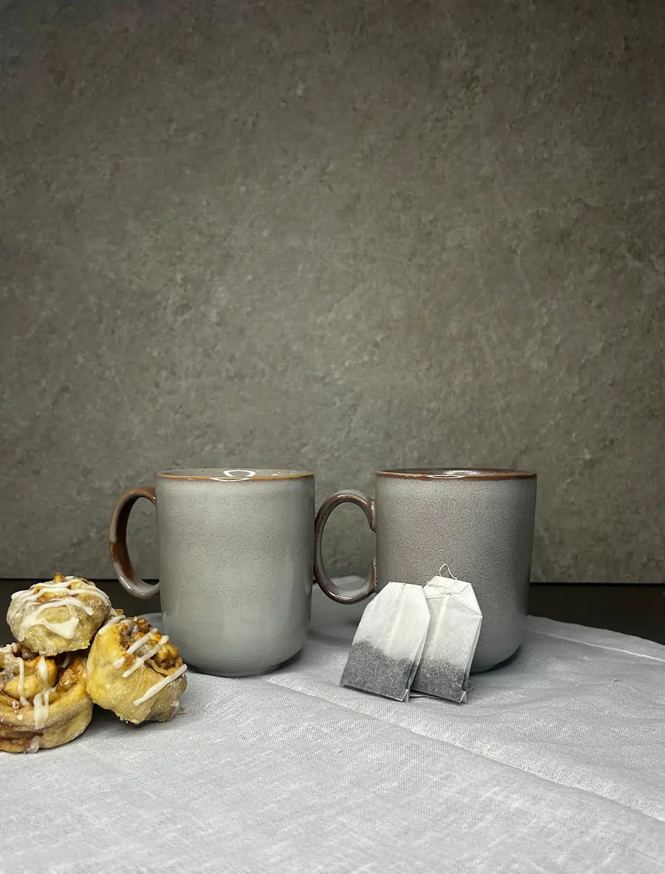 Tazon gris liso  2