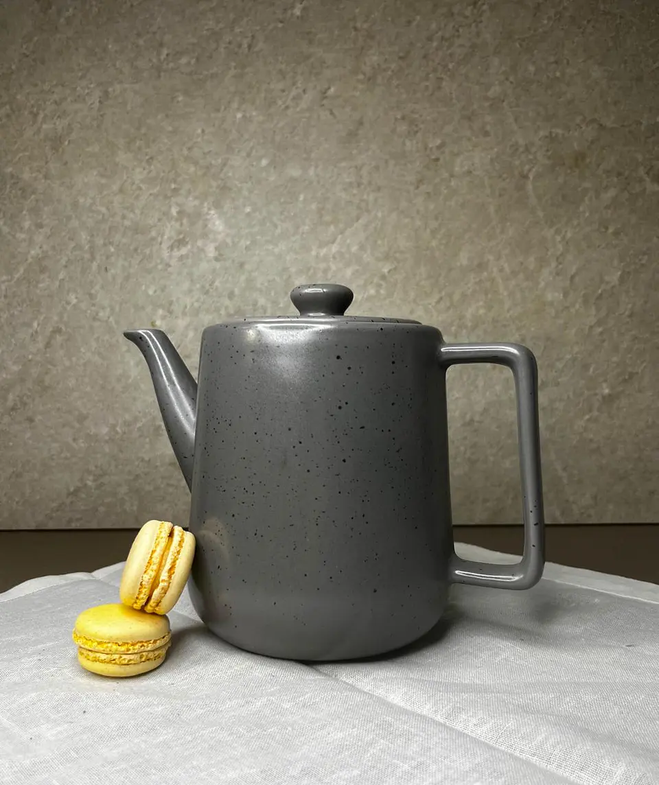 Tetera gris  1