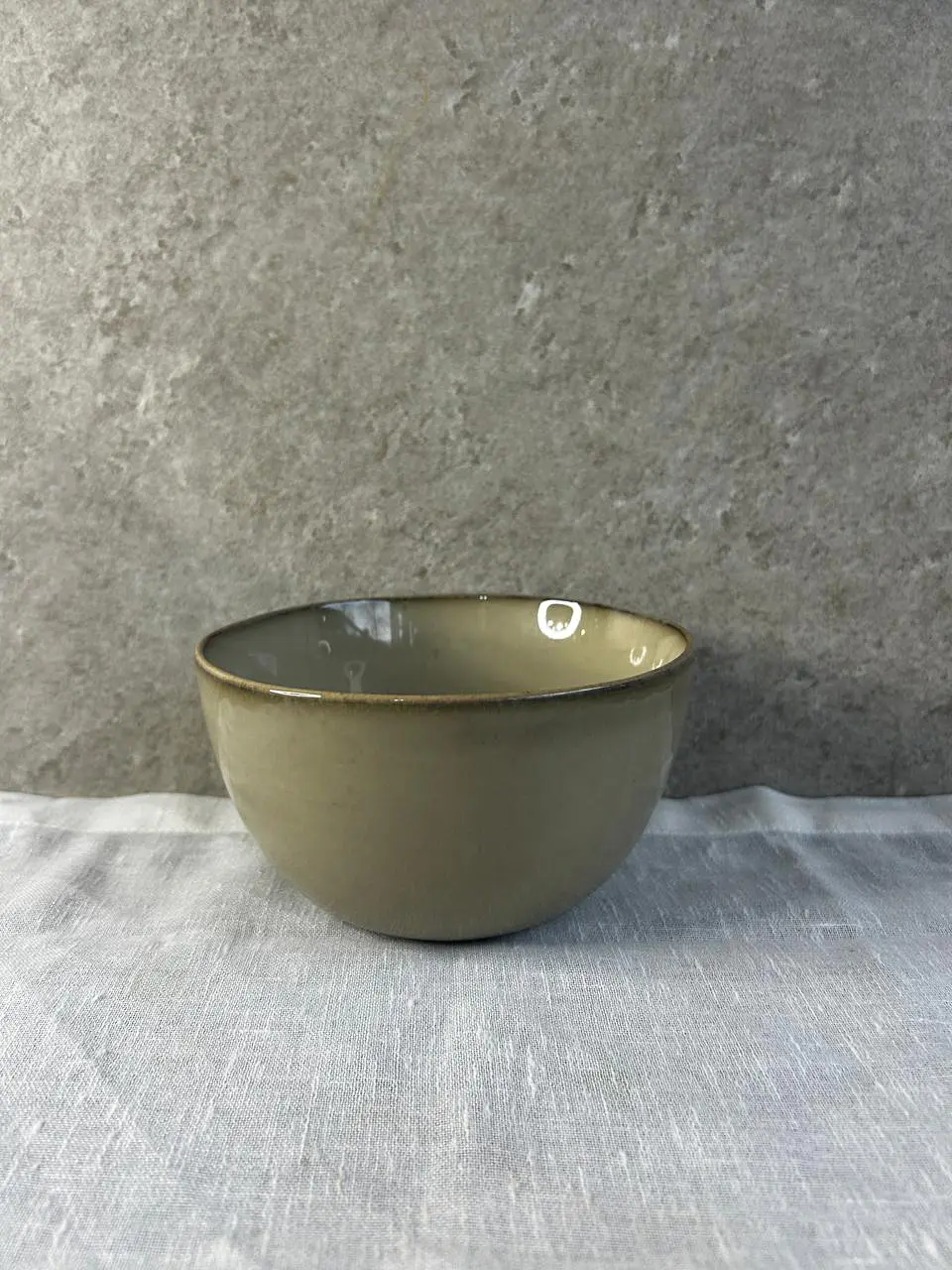 Bowl beige  2