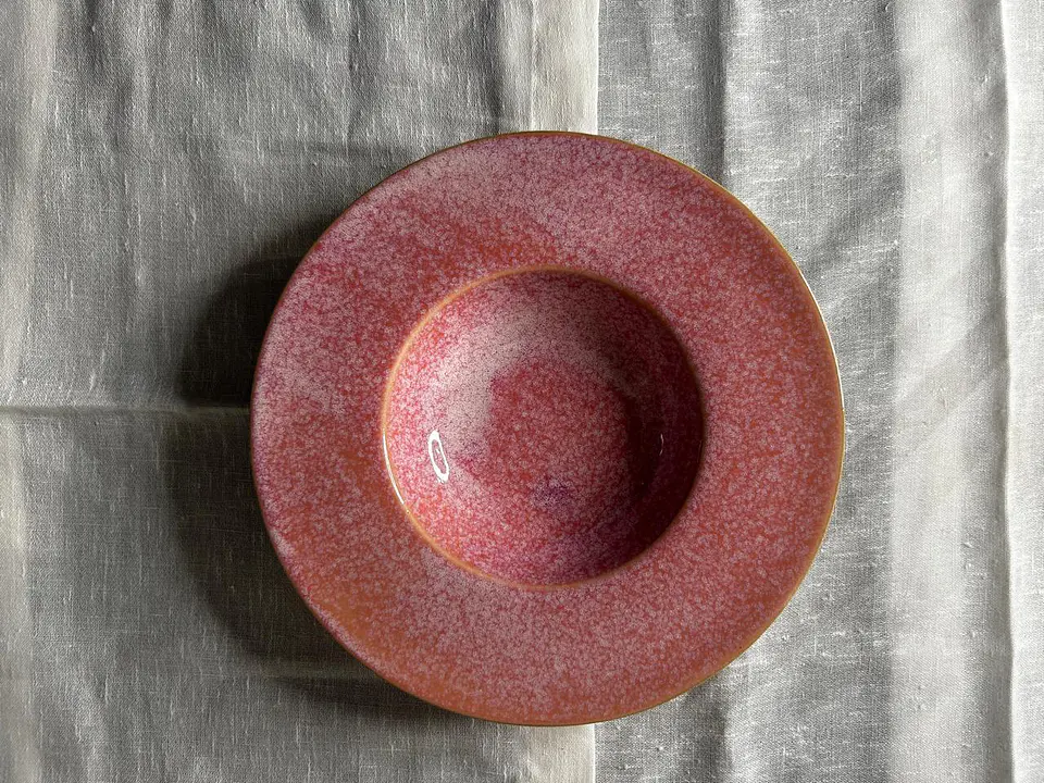 Plato de pasta Rosa granito 1