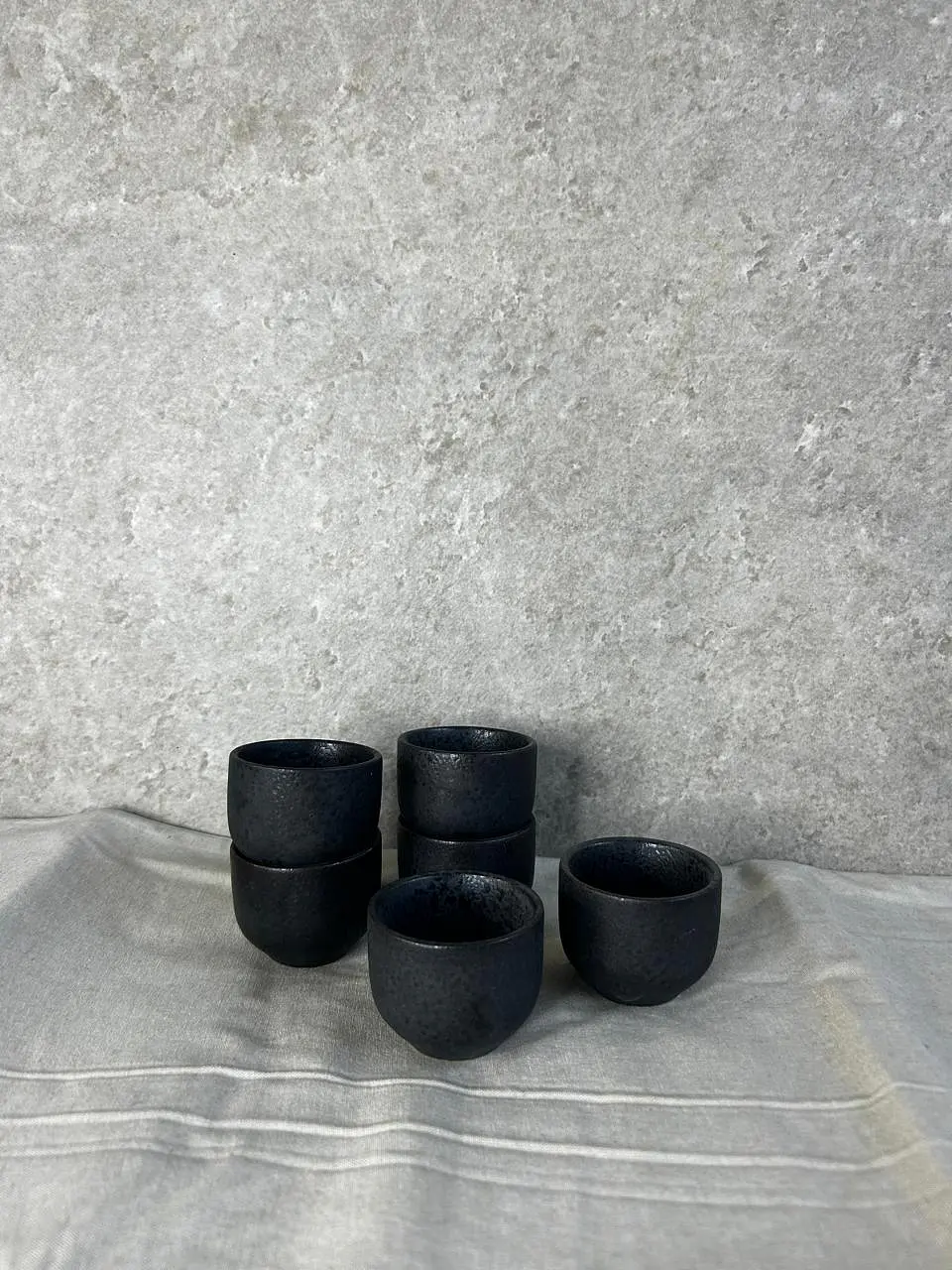 Mini vasos de ceramica Ebano  1