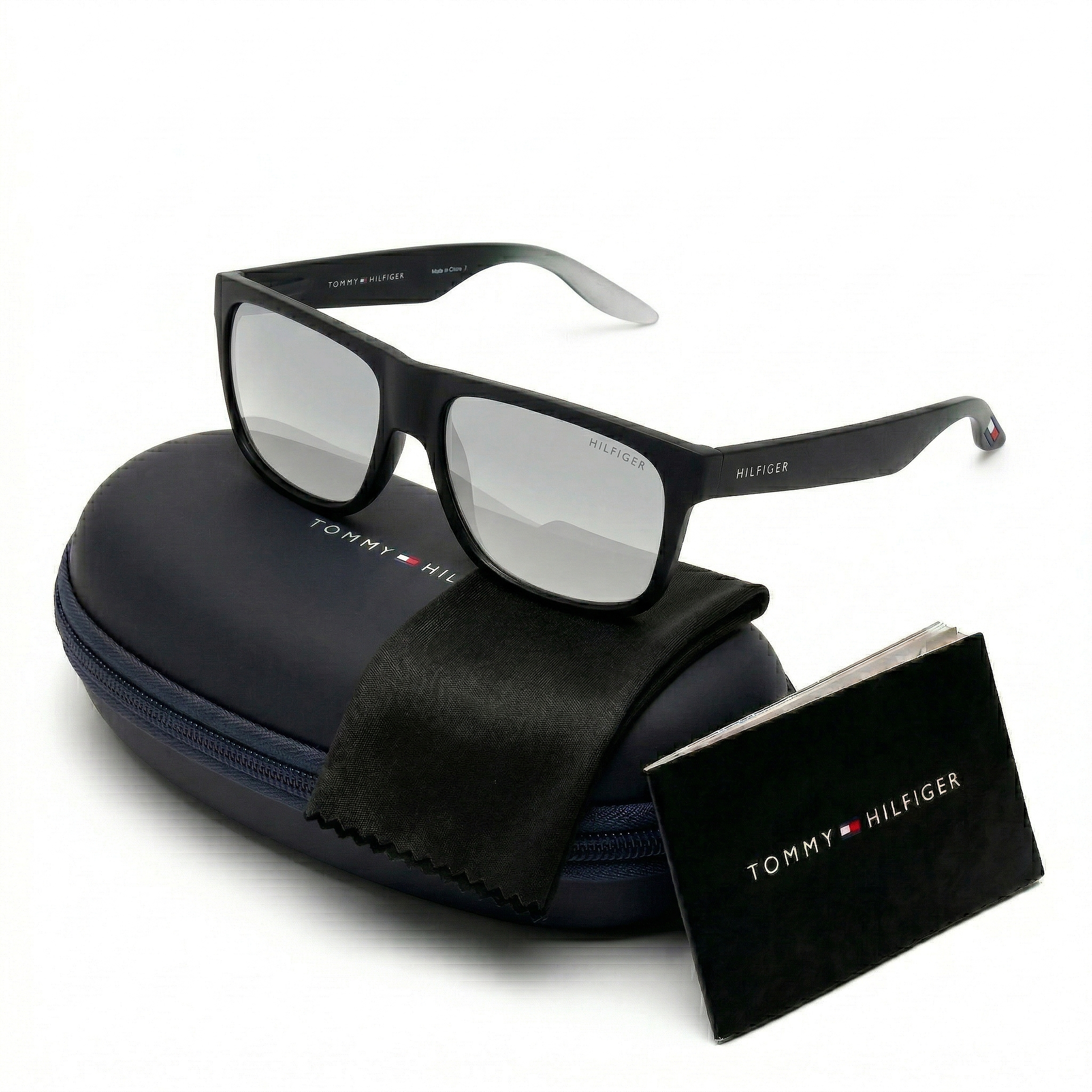 Gafas de Sol Tommy Hilfiger 66396291 Outlook Negro con Lentes Gris Talla 57mm 1
