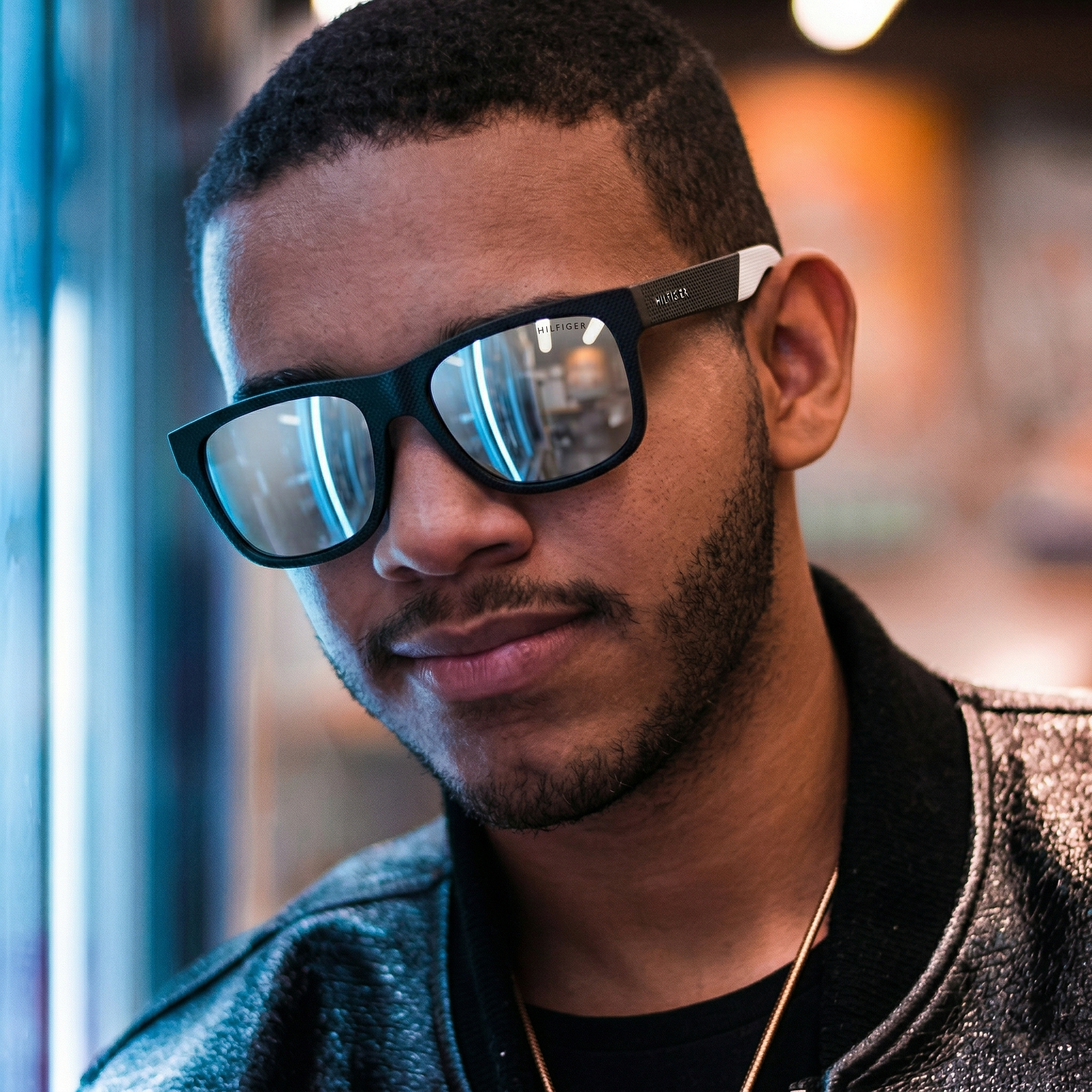 Gafas de Sol Tommy Hilfiger 66396291 Outlook Negro con Lentes Gris Talla 57mm 7