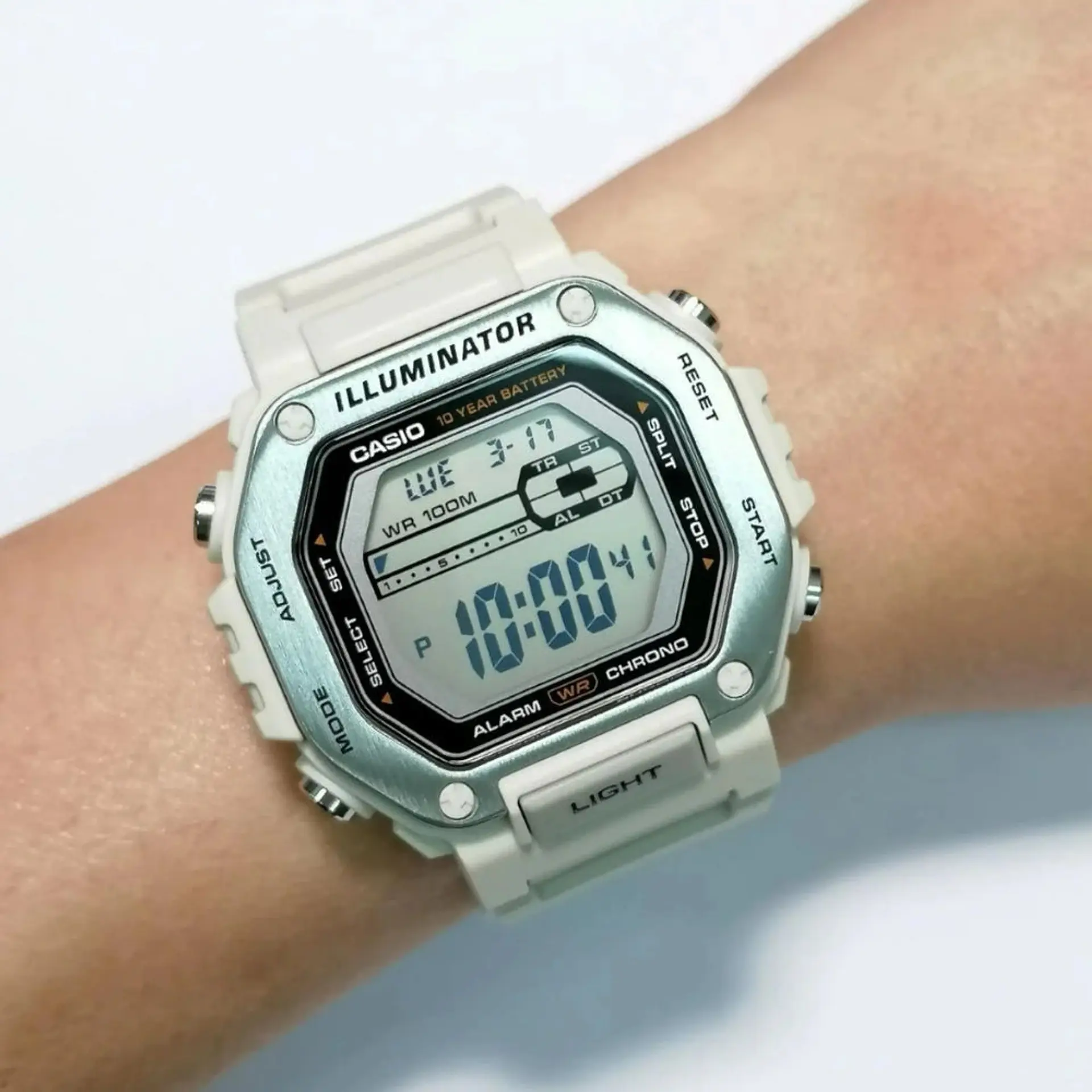 Reloj Digital Casio MWD-110H-8AVDF Para Hombre en Resina Color Blanco 6
