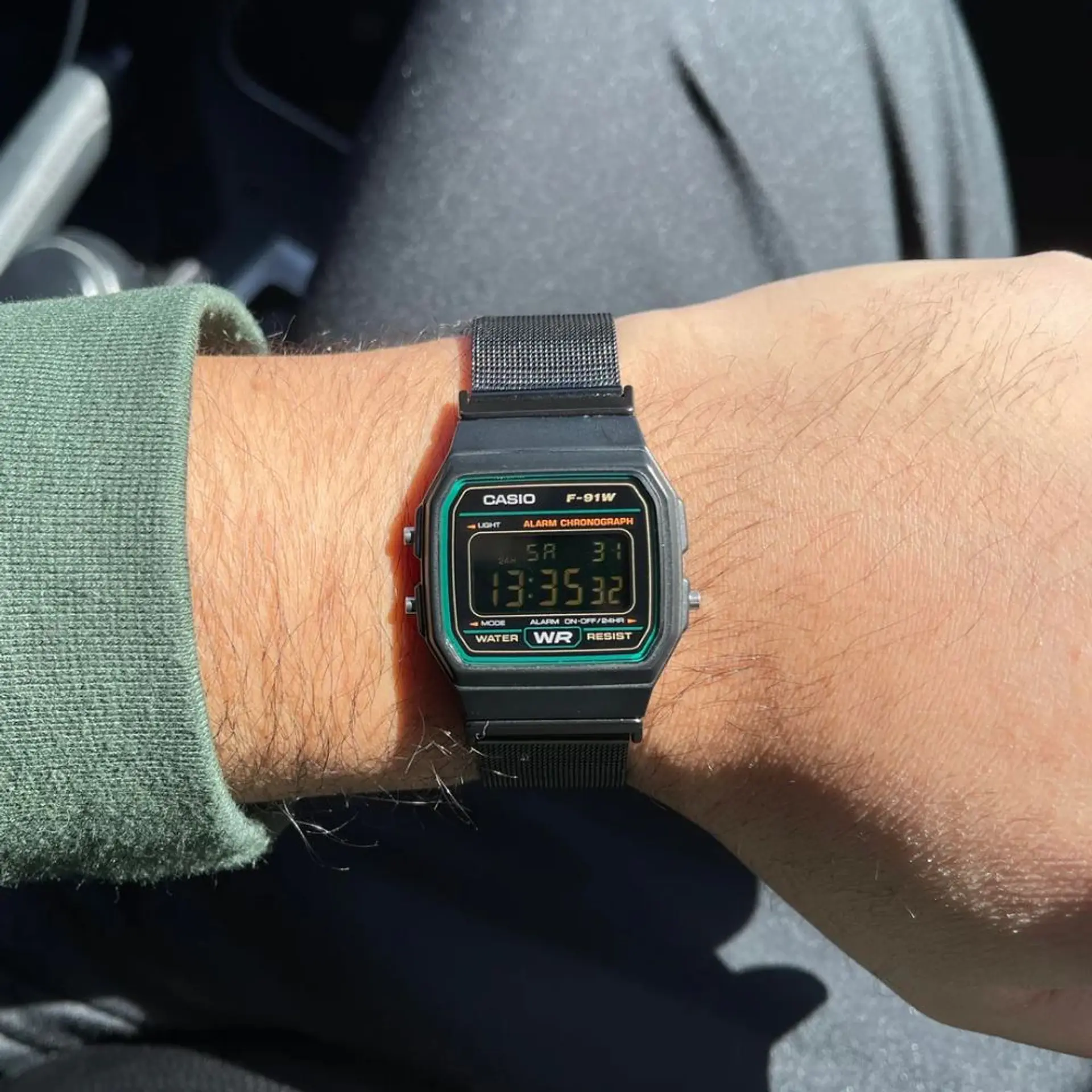 Reloj Digital Casio F91W_3DG Para Hombre en Acero Color Negro 6