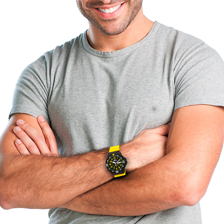 Reloj Analógico Invicta 25328 Coalition Forces Original Color Amarillo para Hombre 5