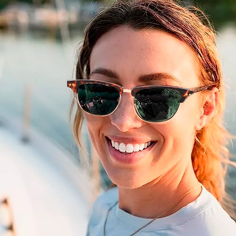 Lentes de Sol Calvin Klein Shiny CK20314S 235 Color Habana Talla 51mm 5