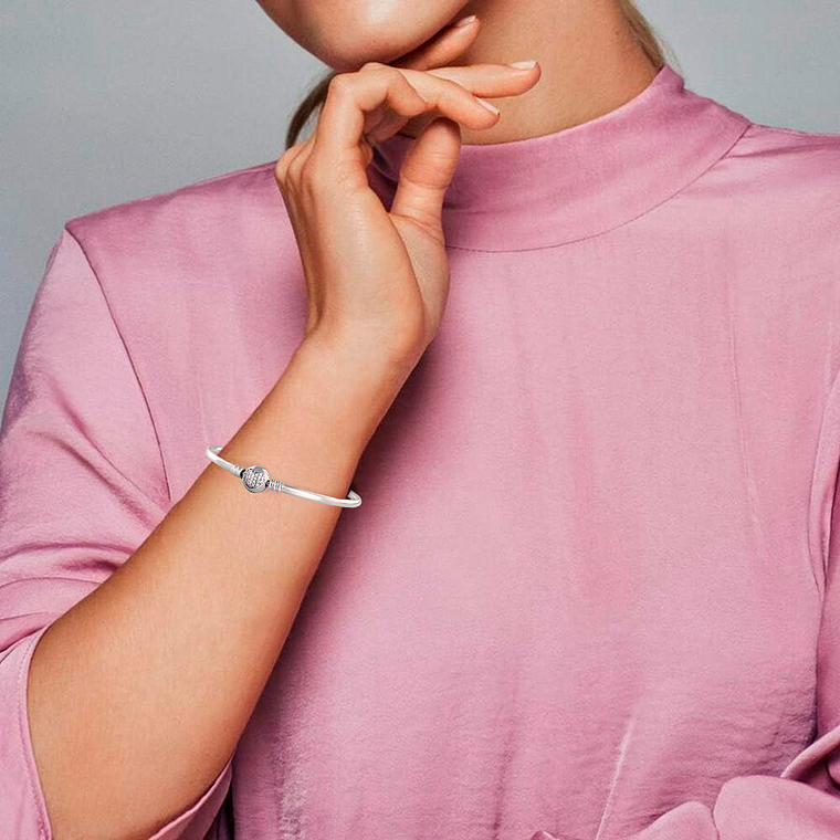 Pulsera Brazalete Pandora Liso con Cierre de Corazón Brillante 590743CZ Plata 925 Talla 18cm 5